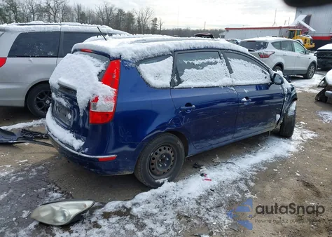 2011 Hyundai Elantra Touring Gls z USA, uszkodzony, nr VIN KMHDC8AE8BU100999